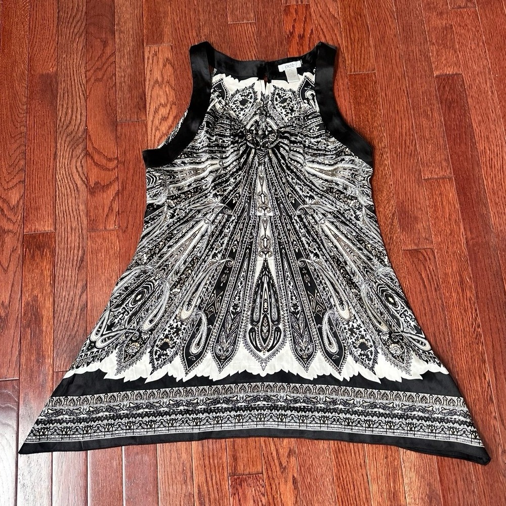Cache Silk Black White Unique Pattern Beaded Embellished Asymmetrical Satin Top - Picture 3 of 12